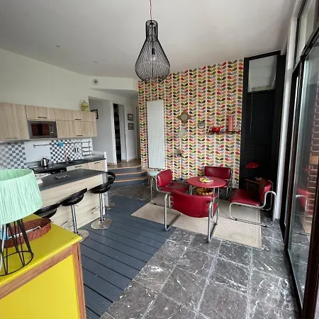 Julie * ビアリッツ